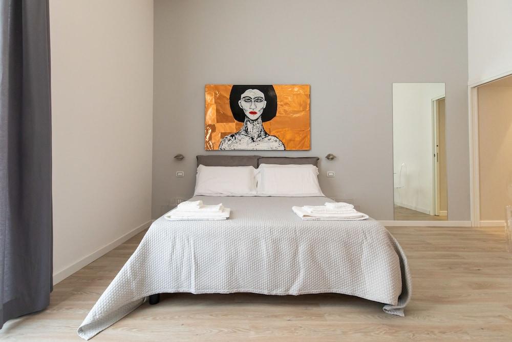 Palazzo Della Porta B&B