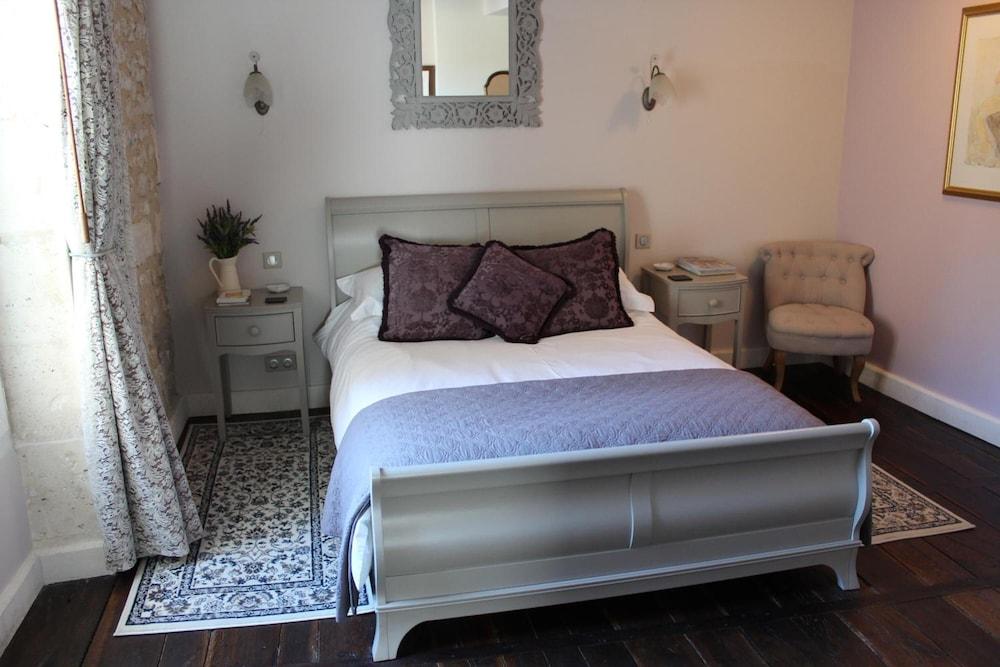 Le Patio Chambres et Table dHotes