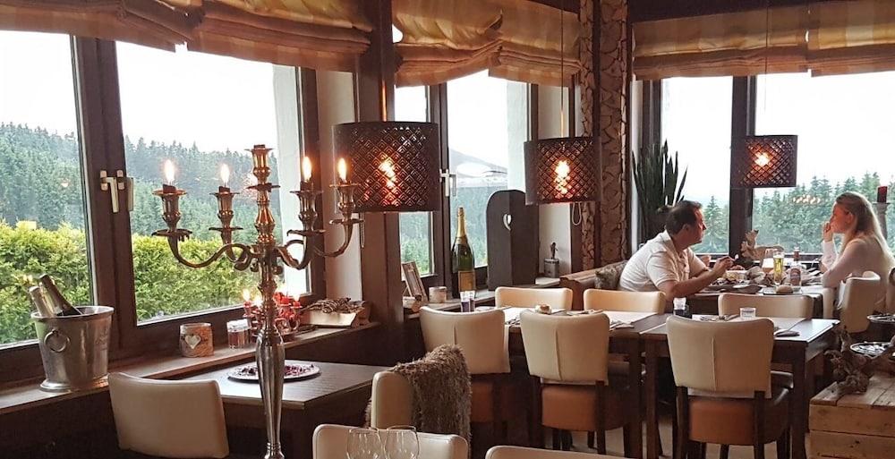 Berghotel Lenneplätze