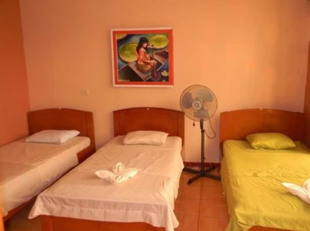 Amazon Dream Hostel