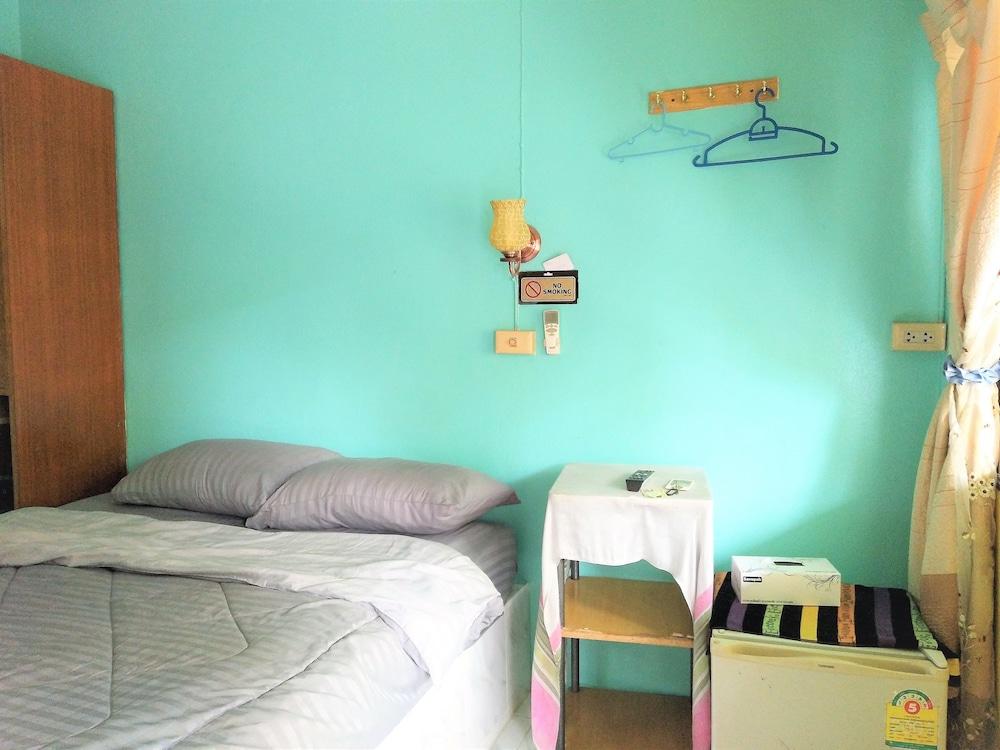 Casamarina Guest House