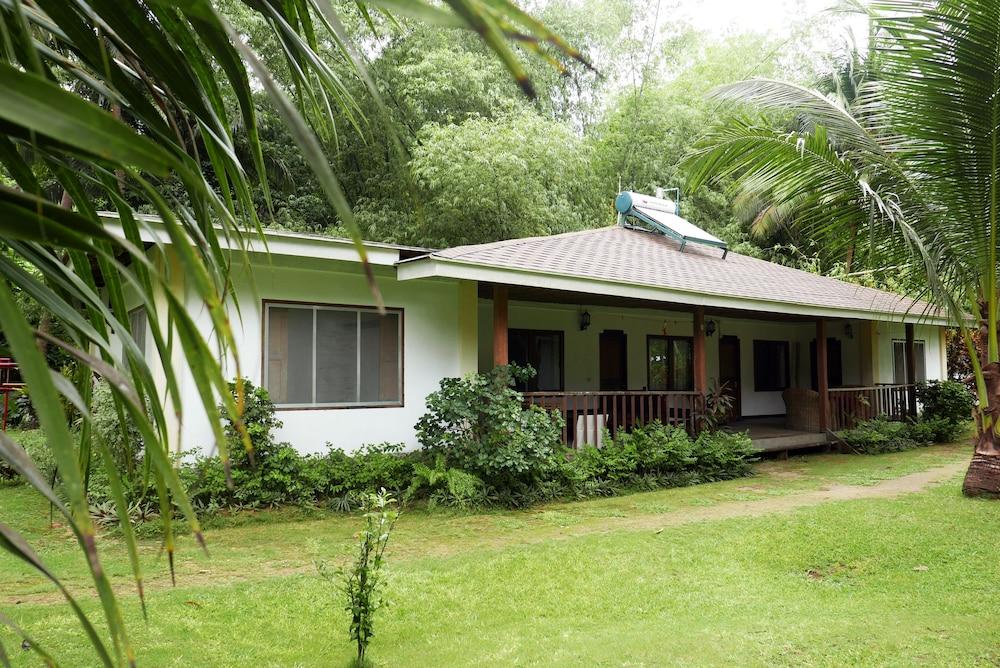 Dolarog Beach Resort