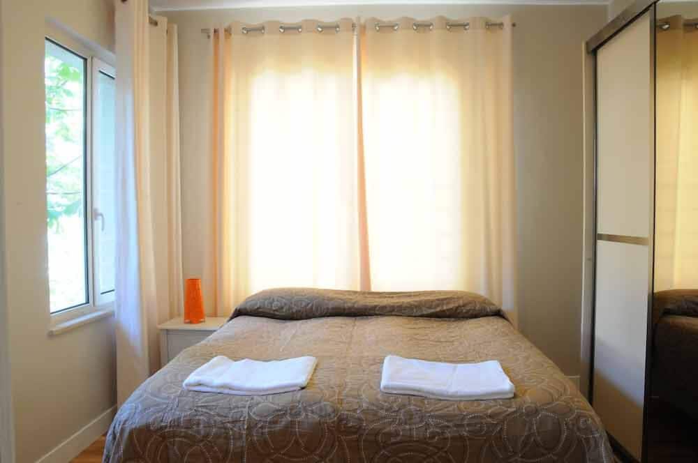 Ortakoy Bosphorus Apart