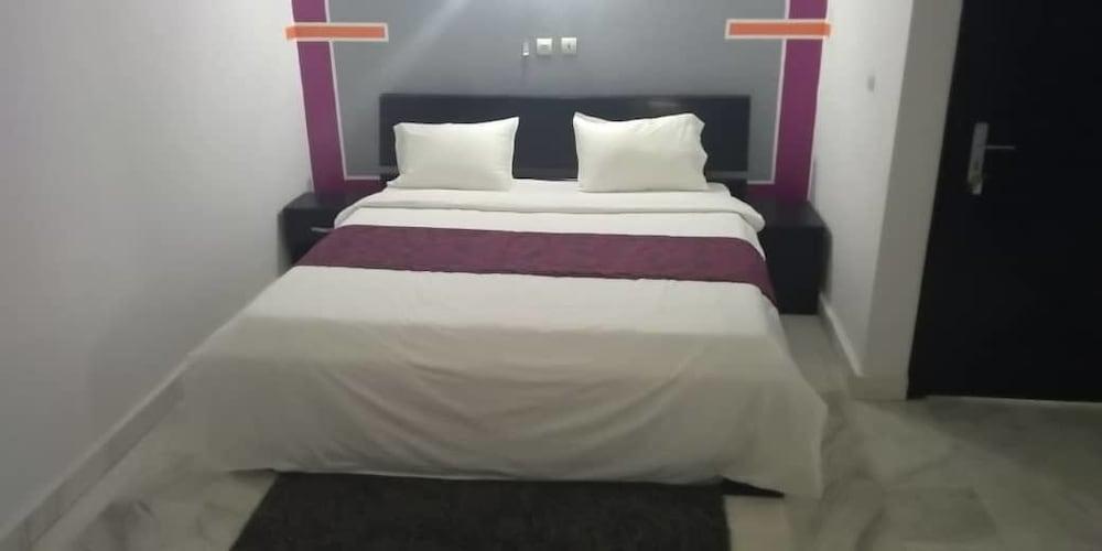 Azur Residence Angre Soleil 3