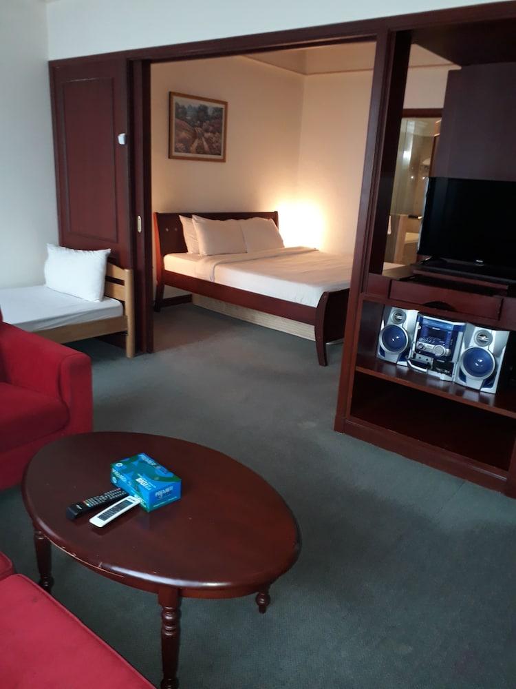 Sweet Dream Suites at Times Square