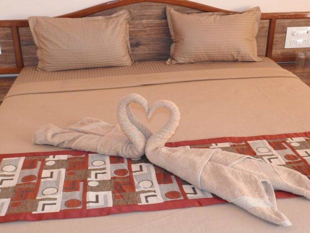 Goa Highridge Residency