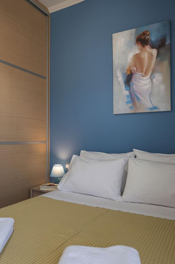 Astrantia-Adults Only