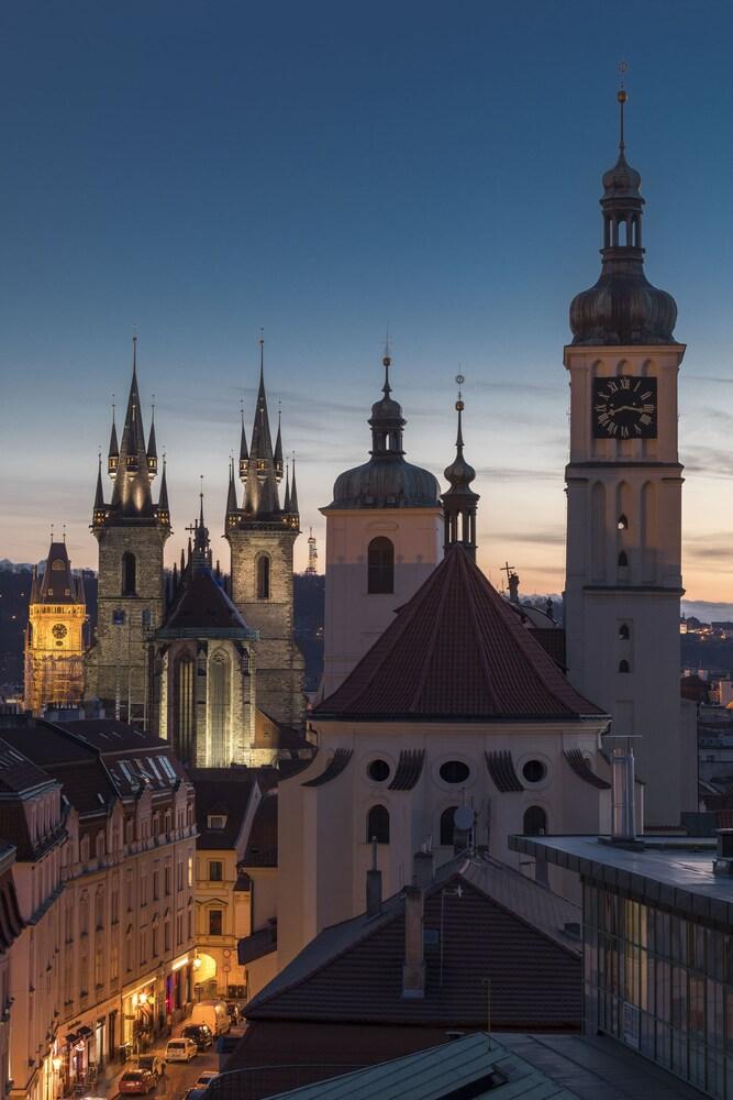 Red Subway Apartments