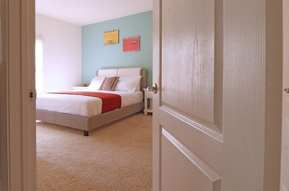 LAs Premier Apartments