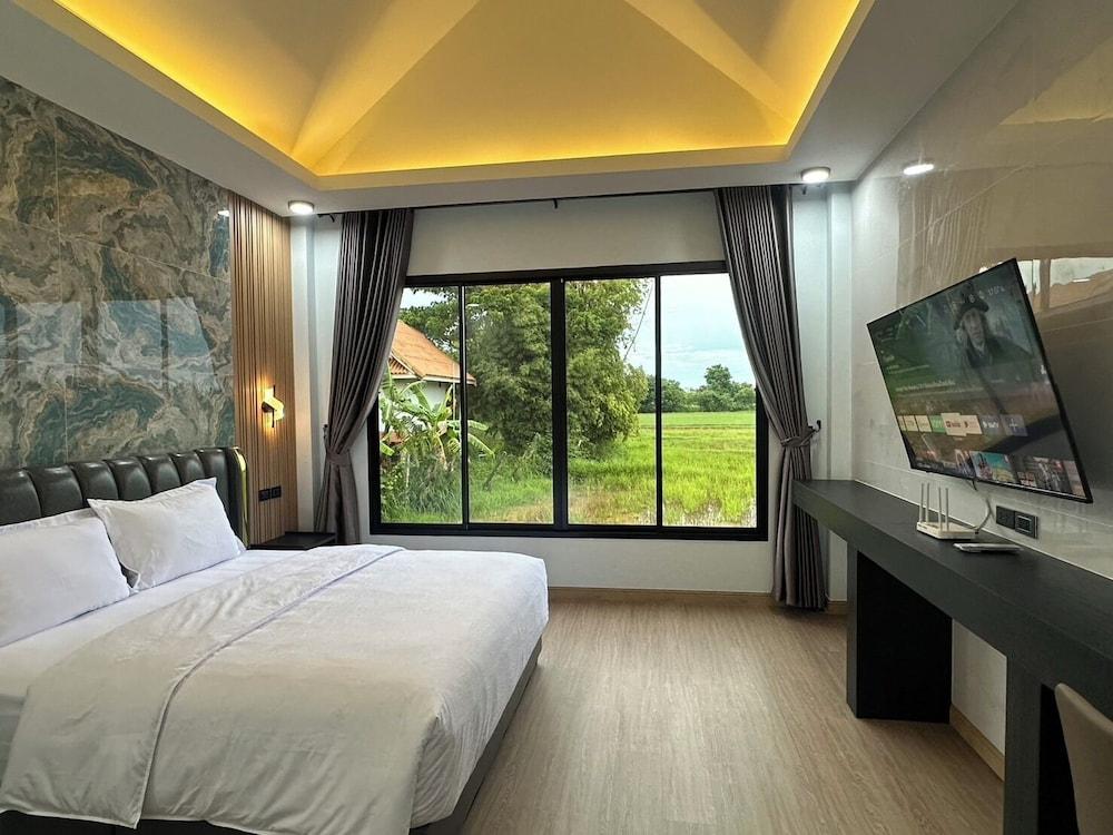 Ai Kham Nonghan View