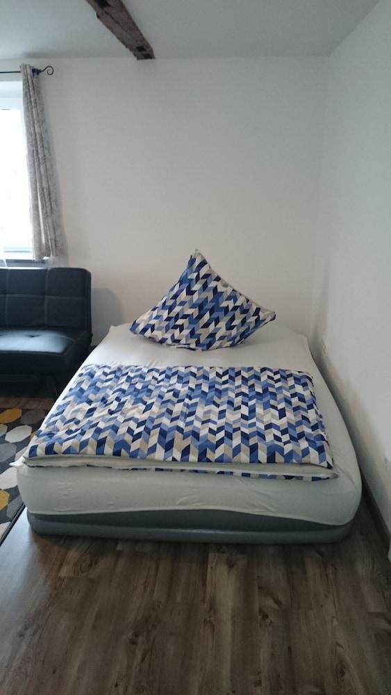 Ferienwohnung Scharenstetterstraße