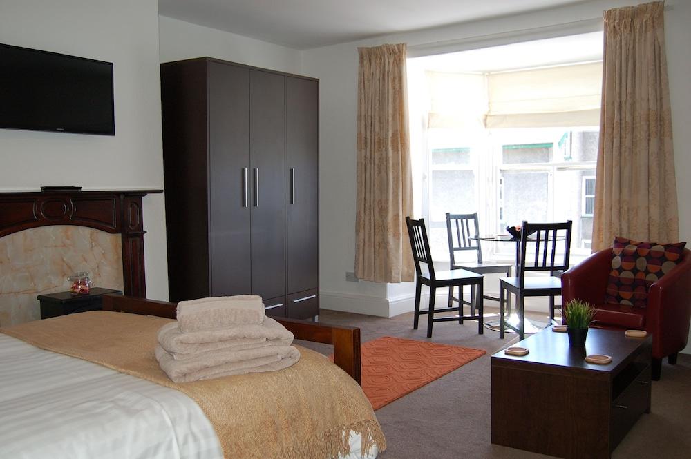 CLOCK TOWER APARTMENTS