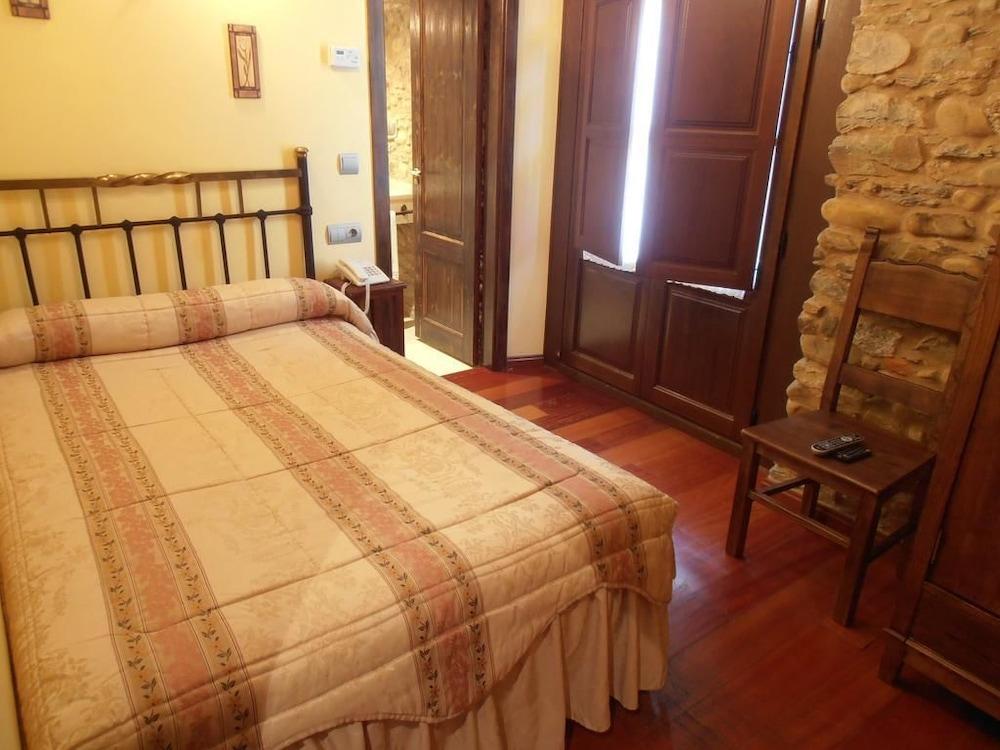 Hostal Virgen de la Encina