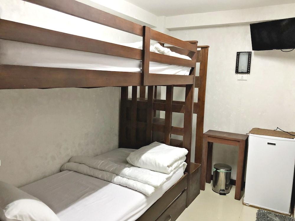 Blue Paseo Grande Inn