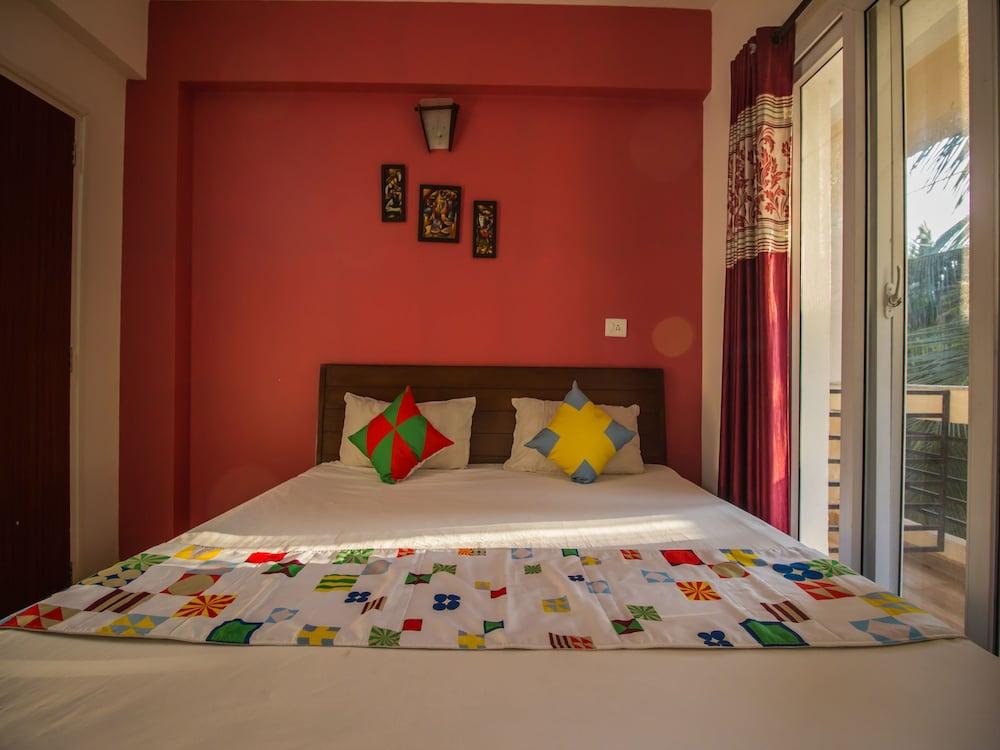 OYO 12953 Home Pool View 2BHK Arpora