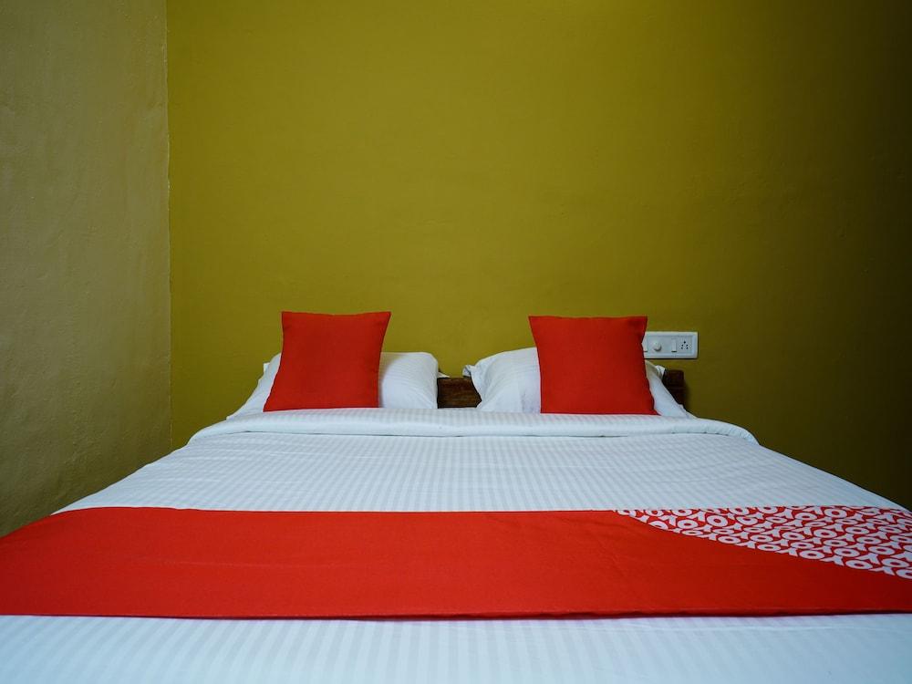 OYO 13685 Indeevaram Resort