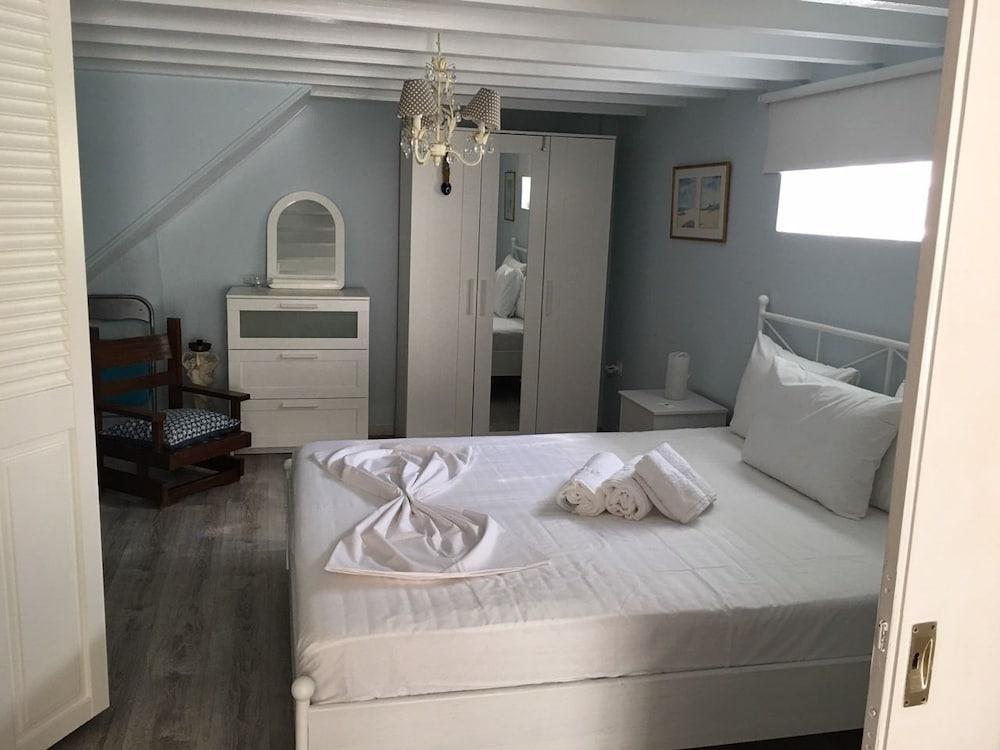 Aphrodite Hotel Syros