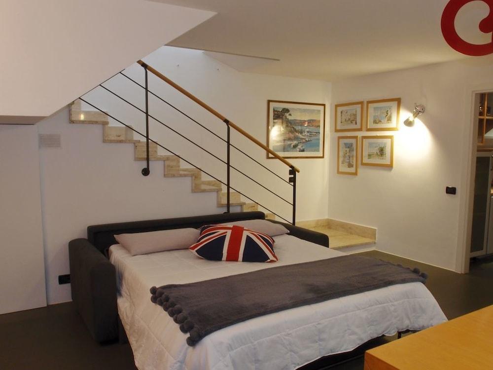 Lecce Apartment With Private Pool - Cameliesuites