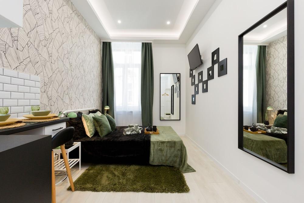 Budapest Holidays Residence