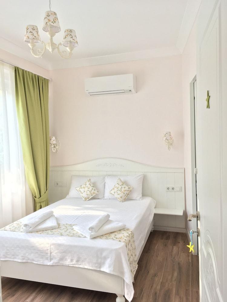 Bozcaada Denizyildizi Otel