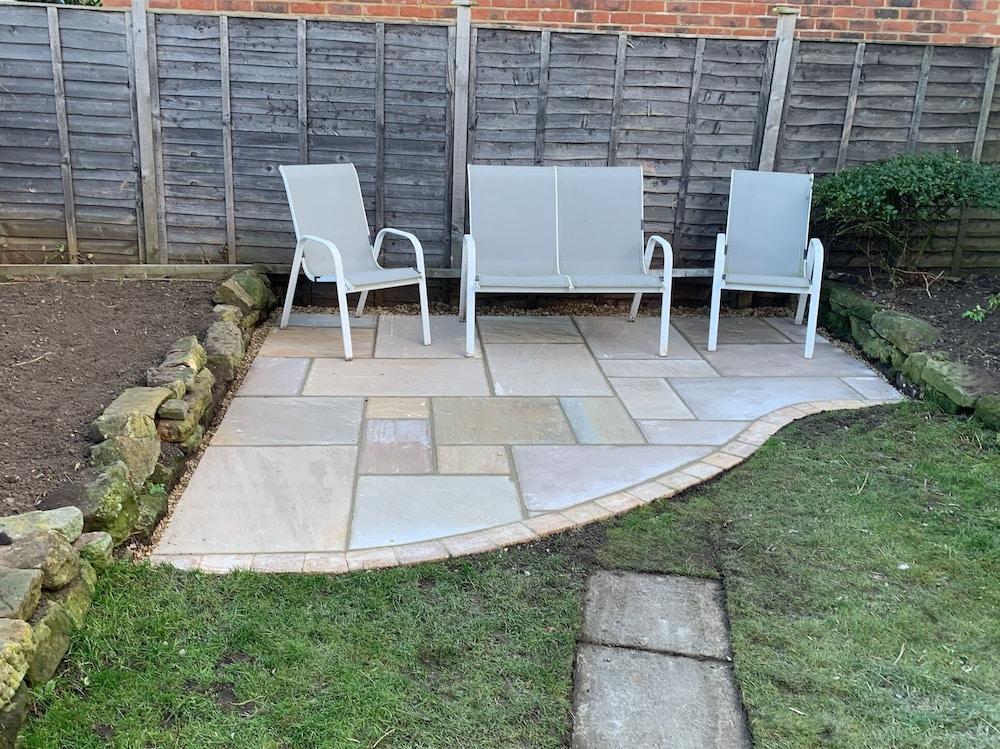 Glebe Hall Apartment