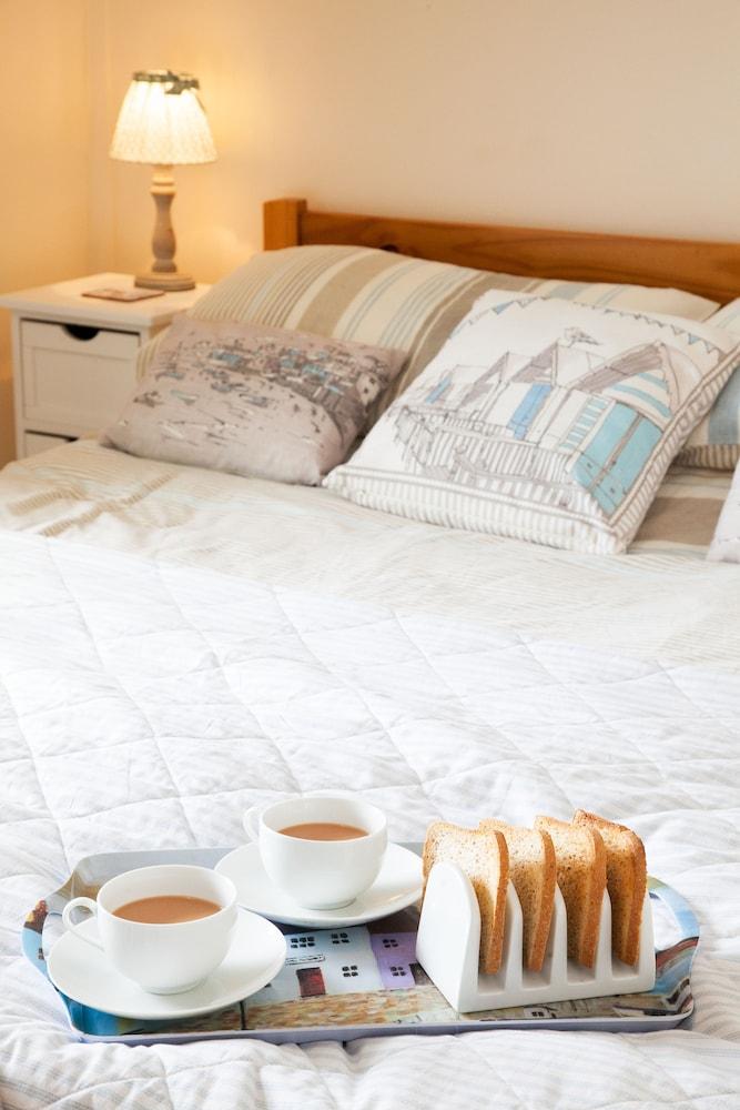 Arallt Holiday Cottage