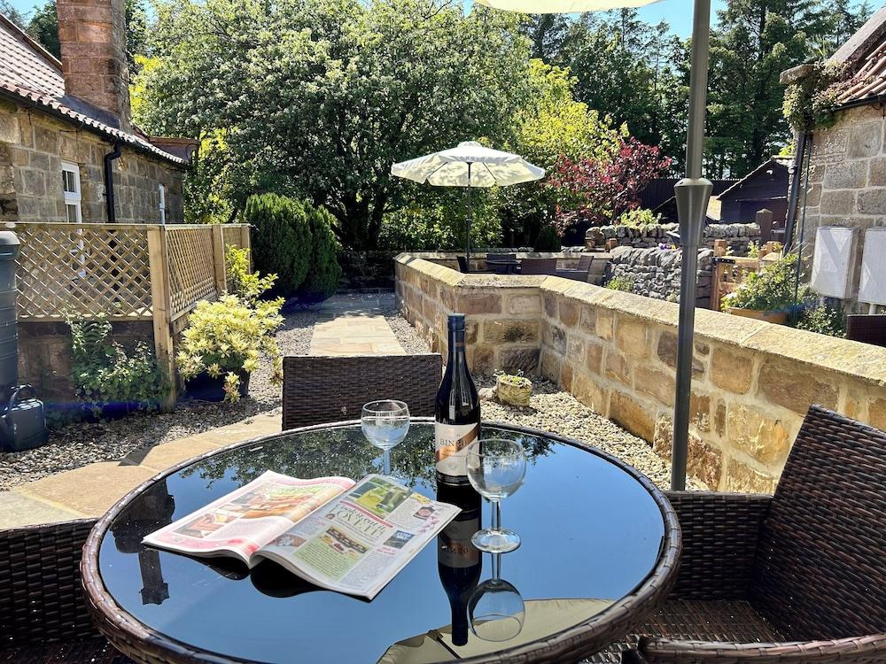 Smugglers Rock Cottages