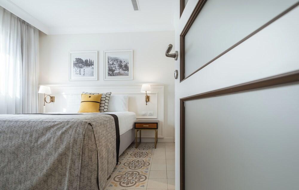 Edmond Luxury Hotel & Spa