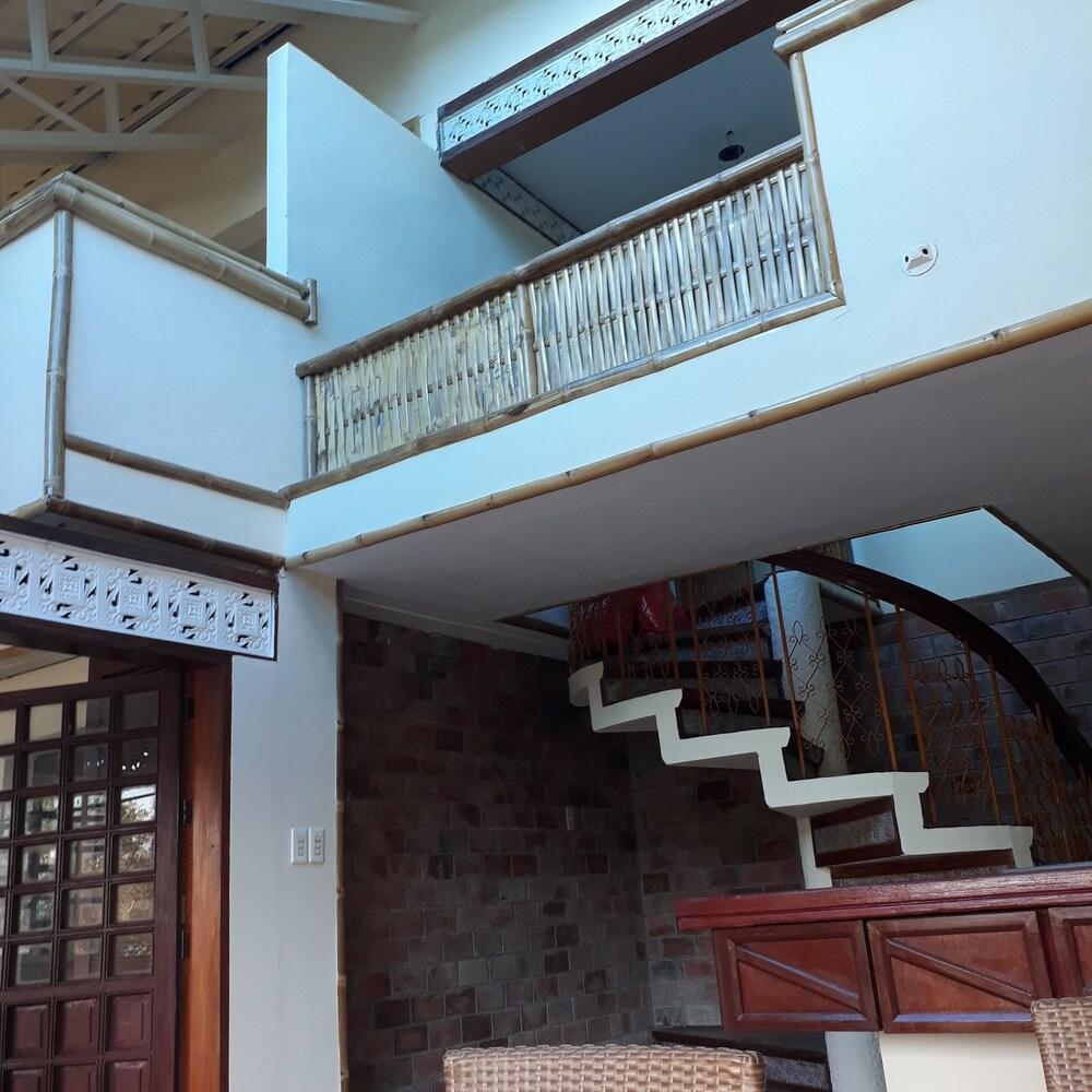 Bahay Isla Sanctuario