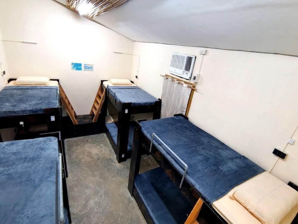 Big Paul Hostel - Adults Only