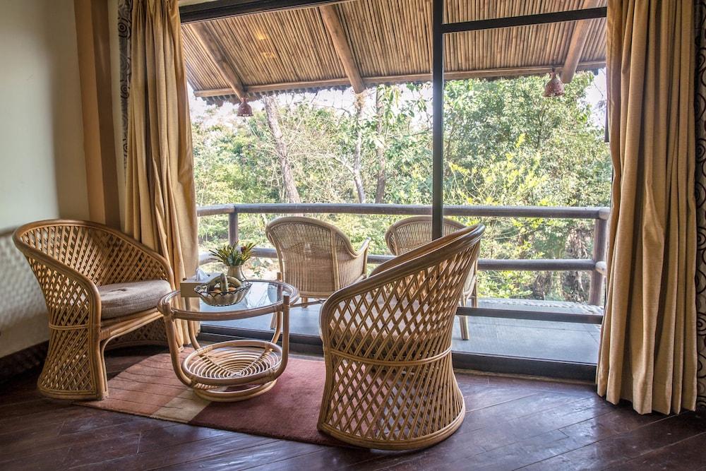 Temple Tiger Green Jungle Resort