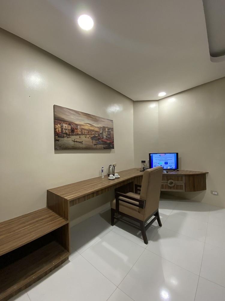 Dreamwave Hotel Polangui