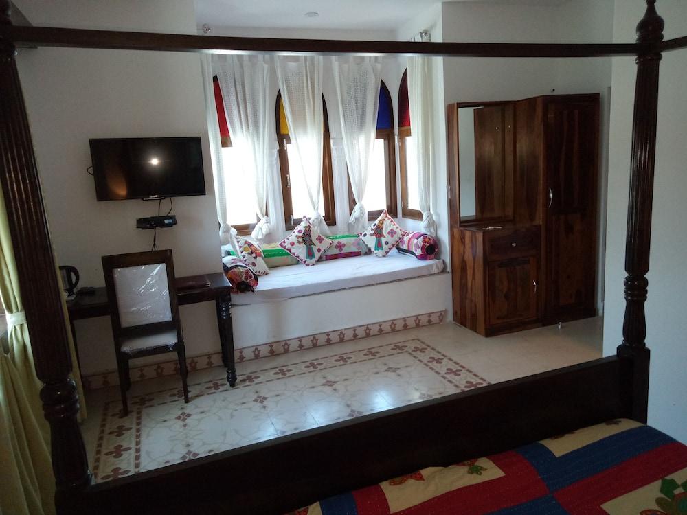 Castle Narela Lake Resort