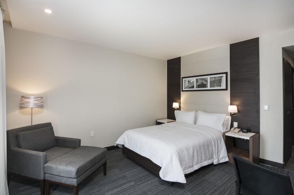Hampton Inn San Luis Potosi