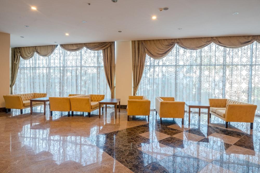 Throne Beach Resort & Spa