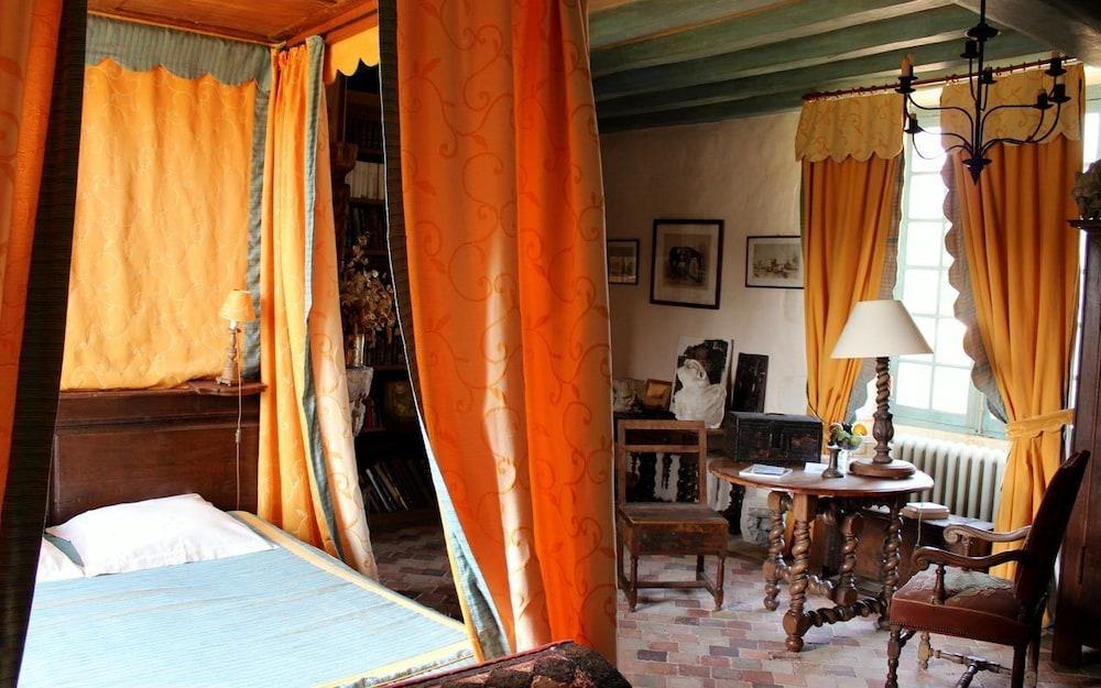 Château de Chambiers