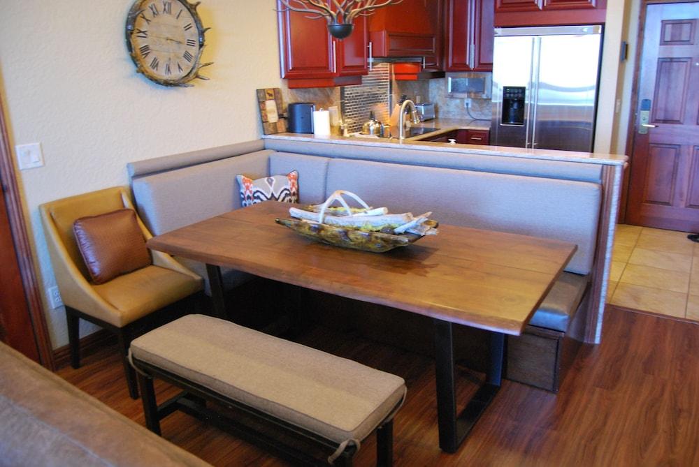 White Pines 2-BD at Westgate - Boa