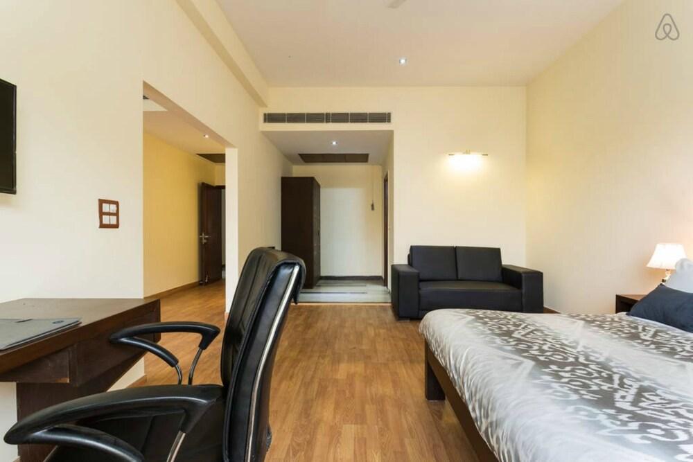 Perch Arbor Golf Course Road