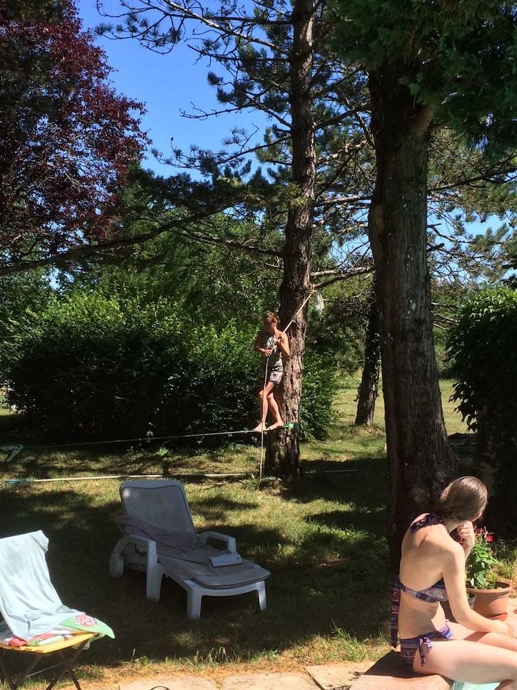 La Roane Yoga & Creativity Center