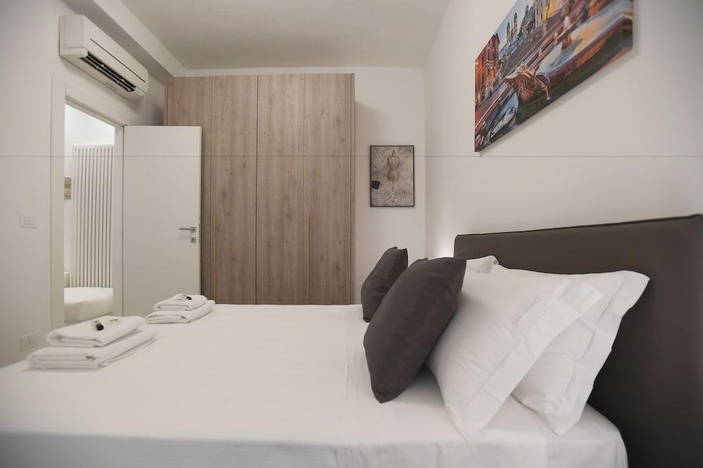 Laterano 250 - Colosseo