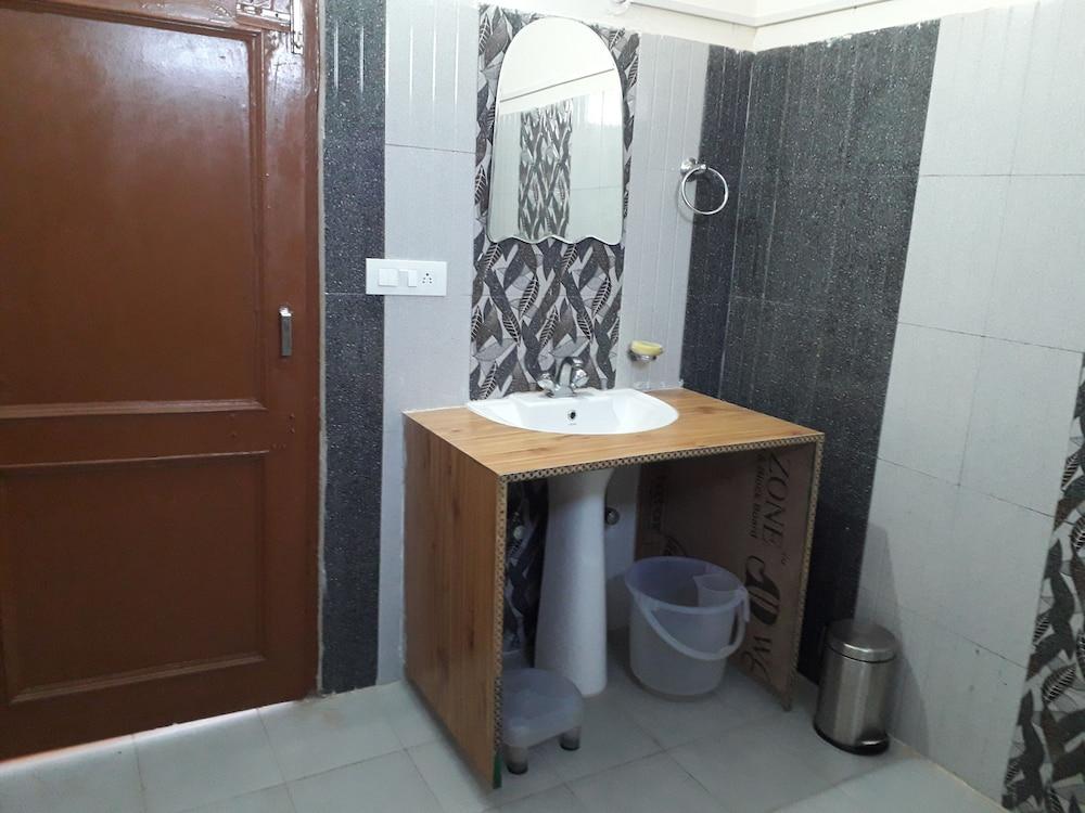 Beyond Stay Tikker Narkanda Cottage