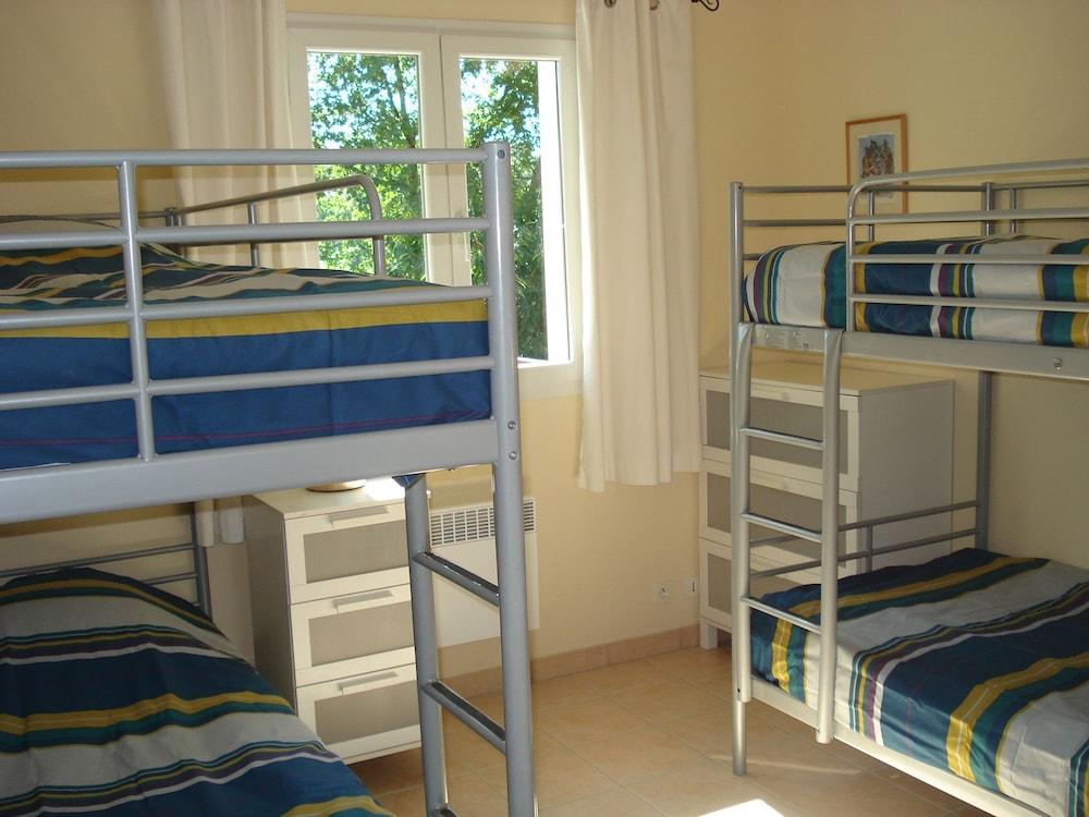 Etang Vallier Resort