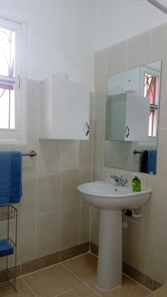 Ziso Home - Adults Only