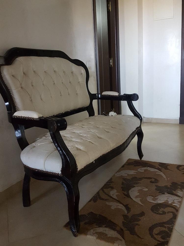 Location De Vacances Bouznika