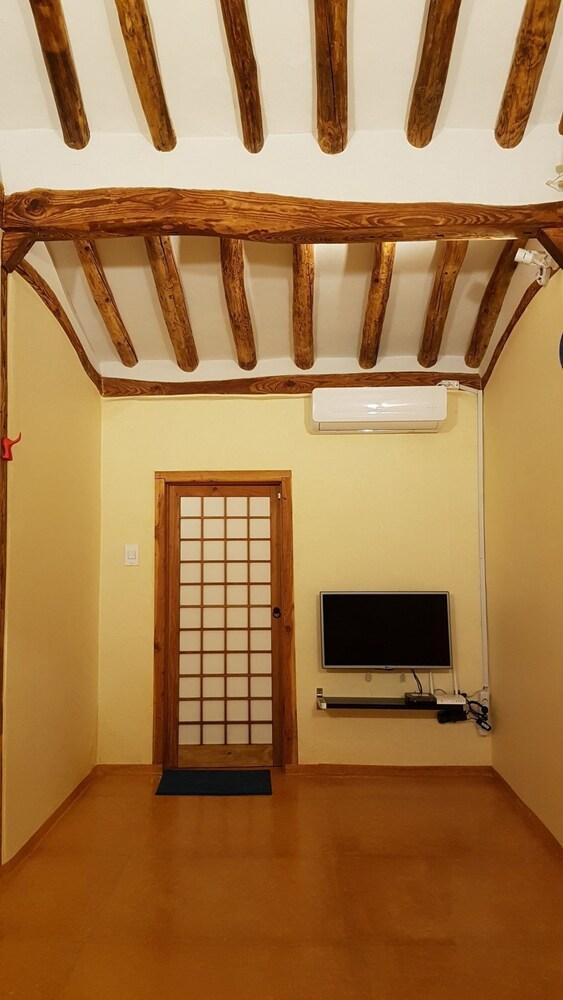 Ohnewwall Guesthouse