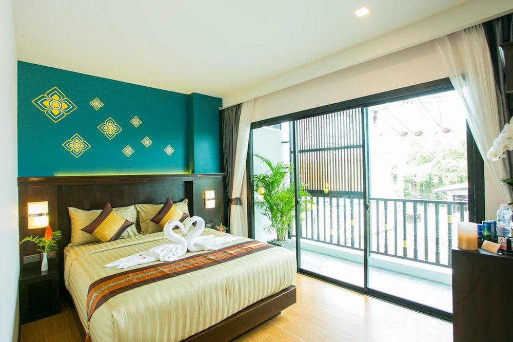 Patra Phrasing Boutique Hotel