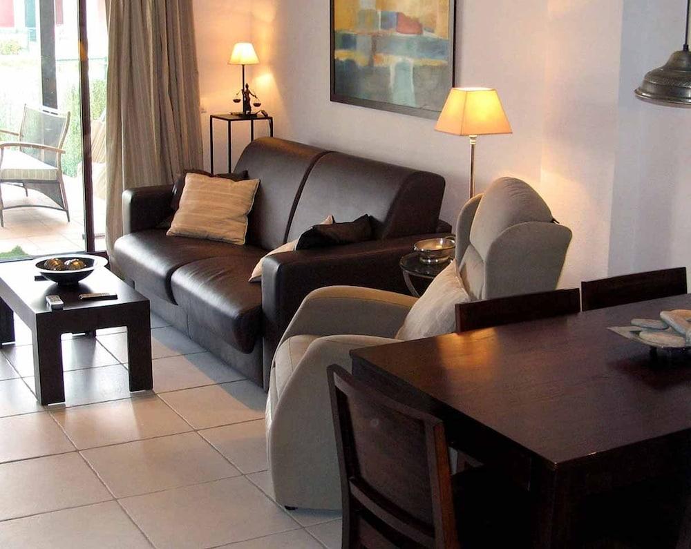 Apartamento Jardines I4-0a