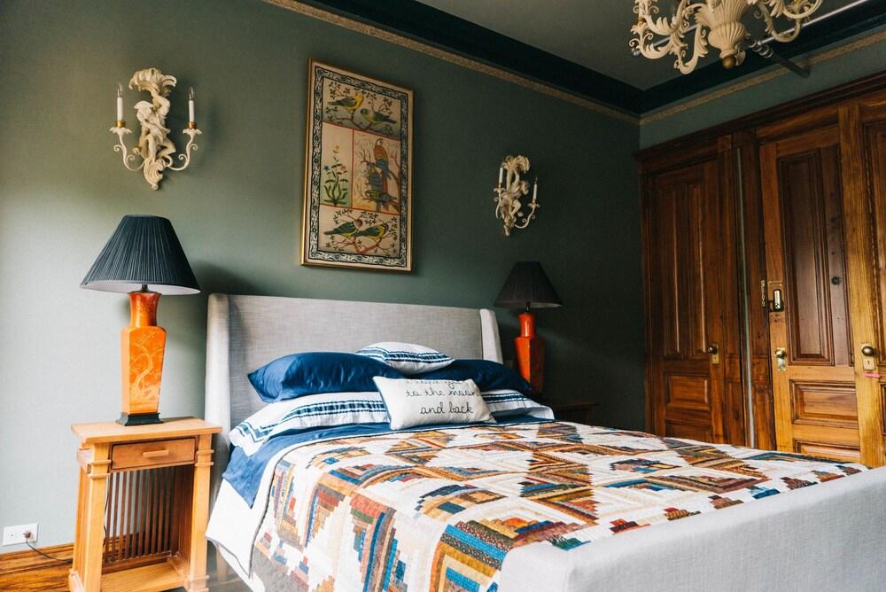 Northern Lights Mansion