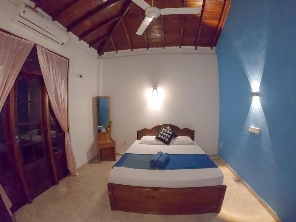 Girilena Guest House