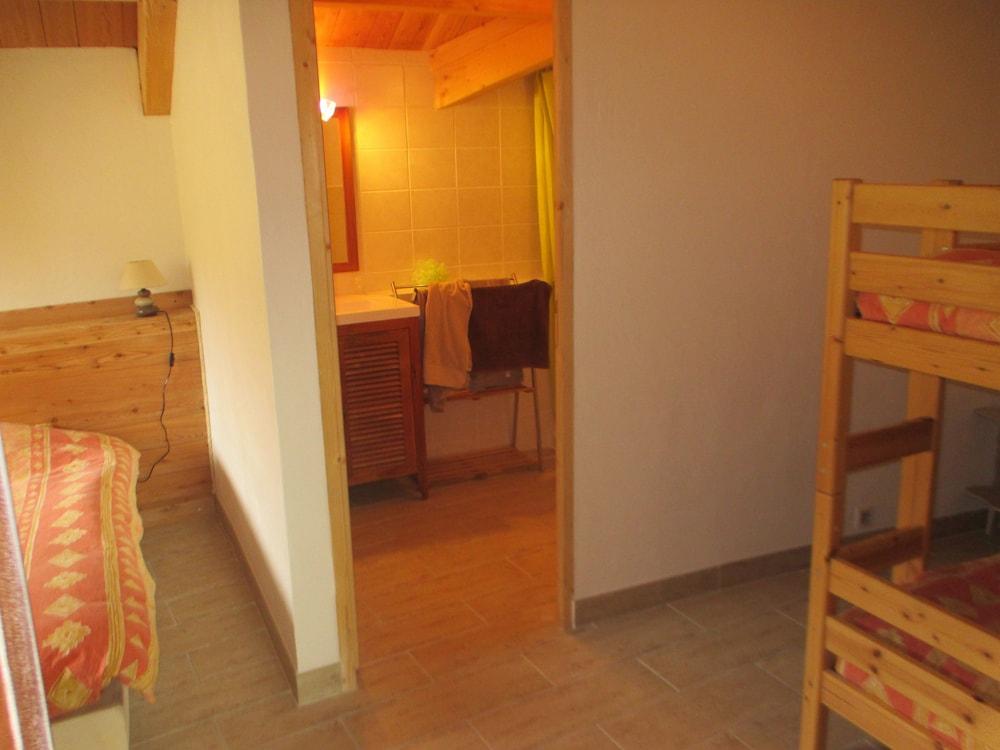 Gîte Auberge l'Oustalet